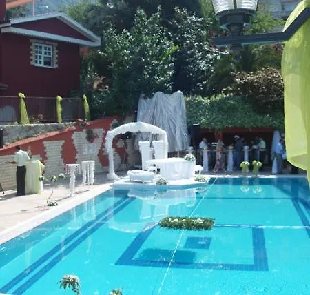 Baliktasi Otel 4*